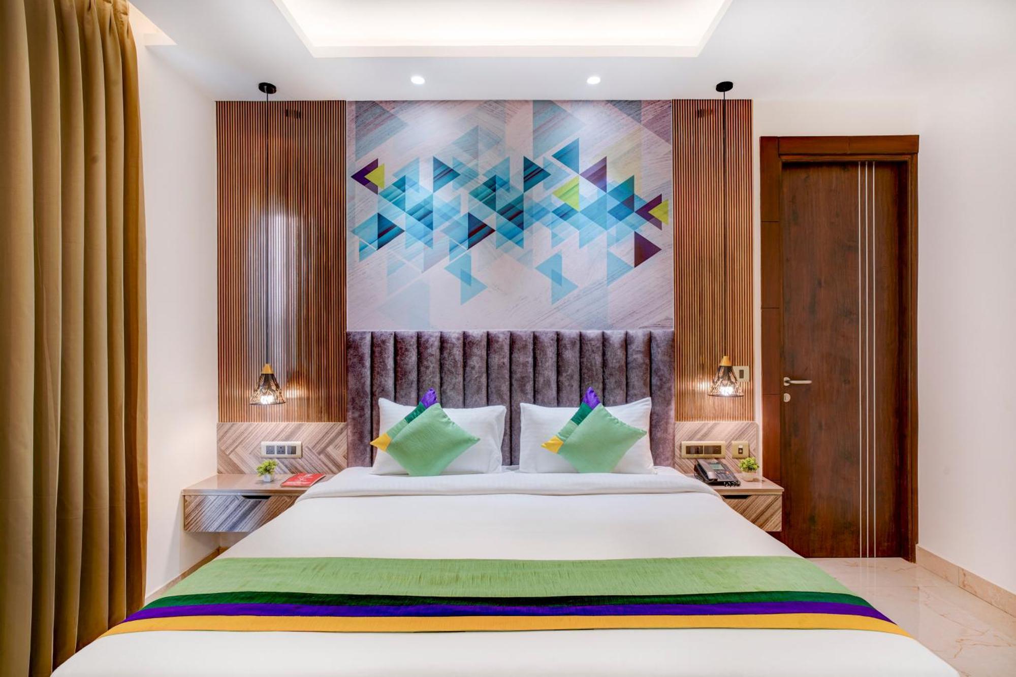 Treebo Corporate Inn ノイダ エクステリア 写真